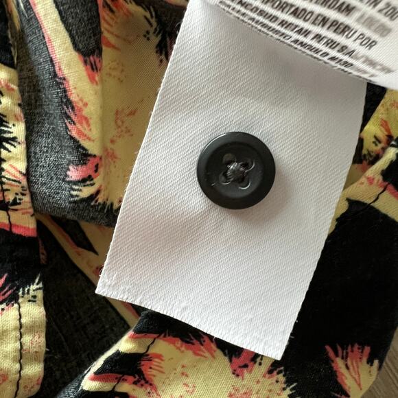 AE American Eagle Outfitters Palm Print Casual Button Up Shirt Mens Medium - Picture 11 of 12